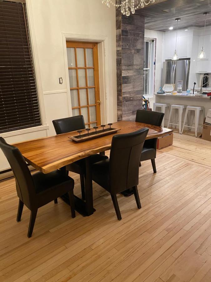 Lachute Auberge Et Bistro Namaste מראה חיצוני תמונה