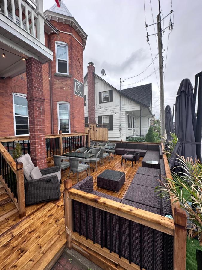 Lachute Auberge Et Bistro Namaste מראה חיצוני תמונה