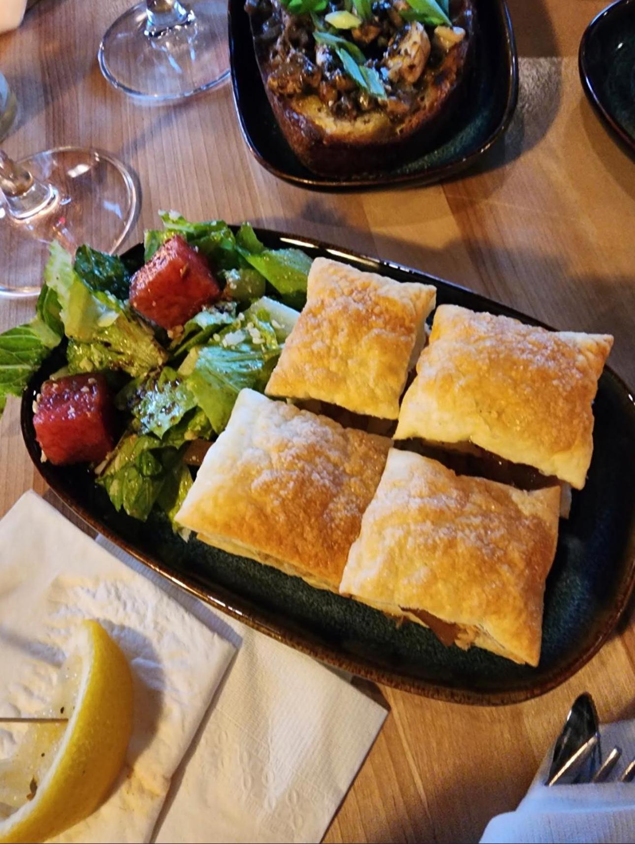 Lachute Auberge Et Bistro Namaste מראה חיצוני תמונה